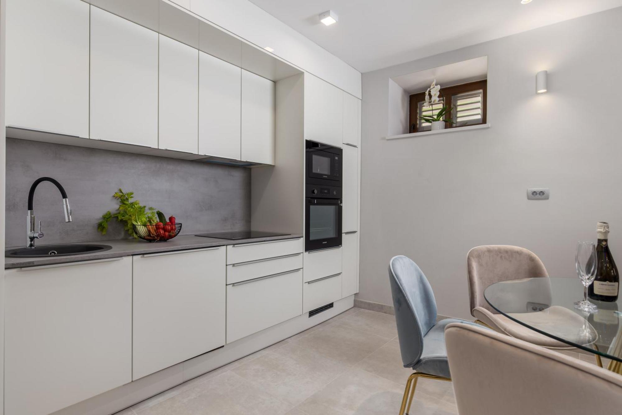 Apartmani Dogas ツリクヴェニツァ 部屋 写真